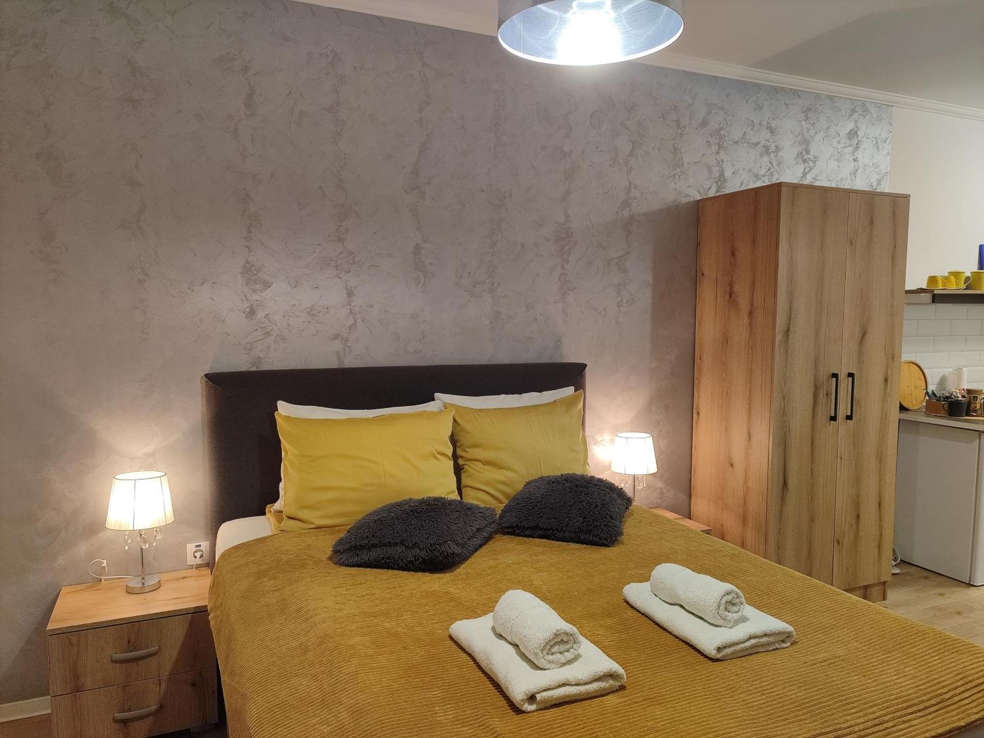 Apartman Liliom Суботиця Екстер'єр фото